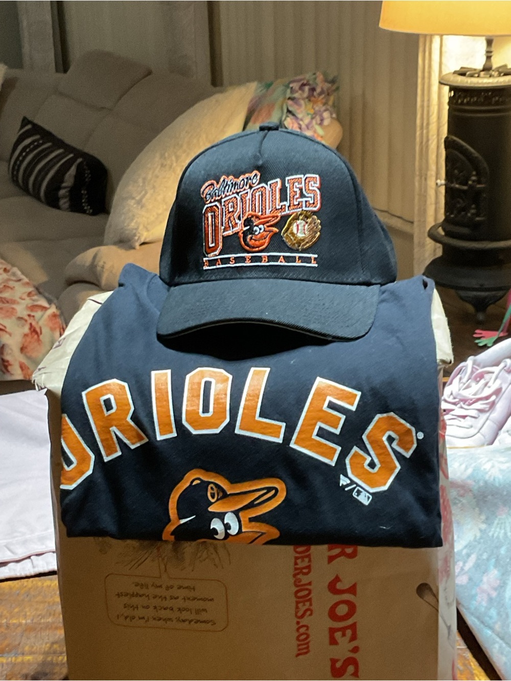 Mitchell & Ness Baltimore Orioles Snapback Hat & 3XL Shirt Bundle- L 33
